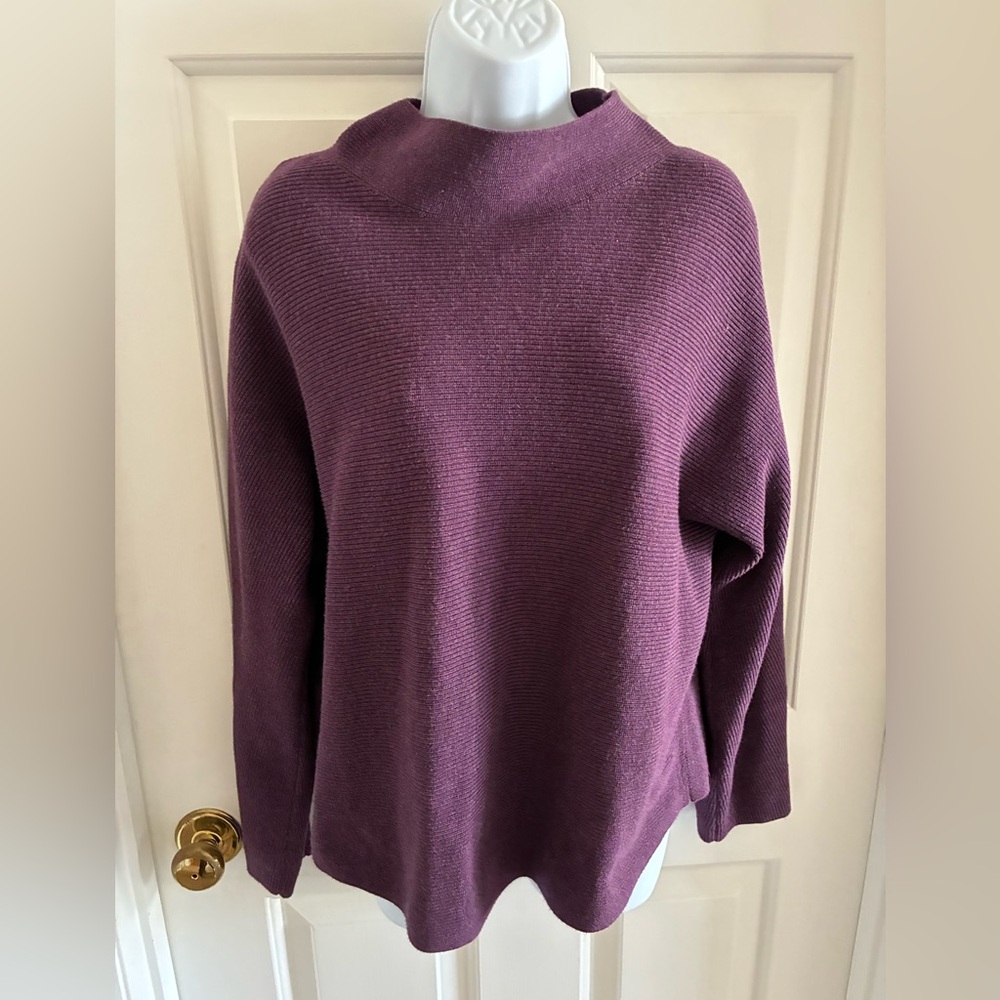 Lululemon Women's Mock Neck Sweater in Deep Plum, M/L, Cotton Blend